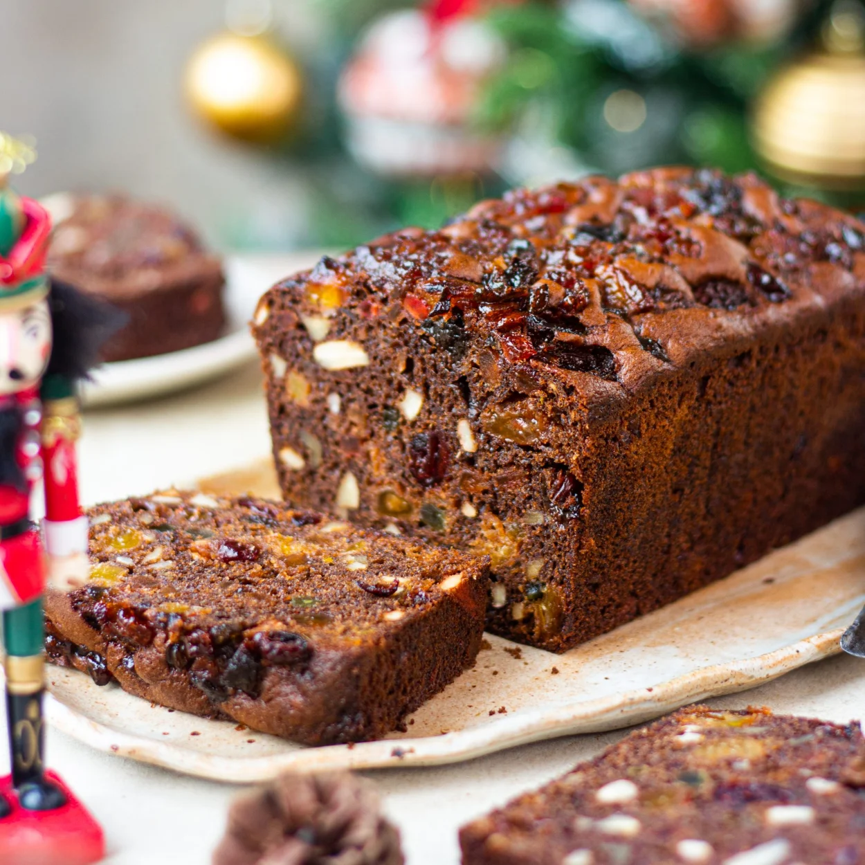 Fruit Cake Choco Nut 350